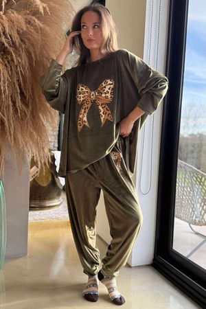 Binky Bow Soft Stretch Velour Lounge Suit Olive /50=